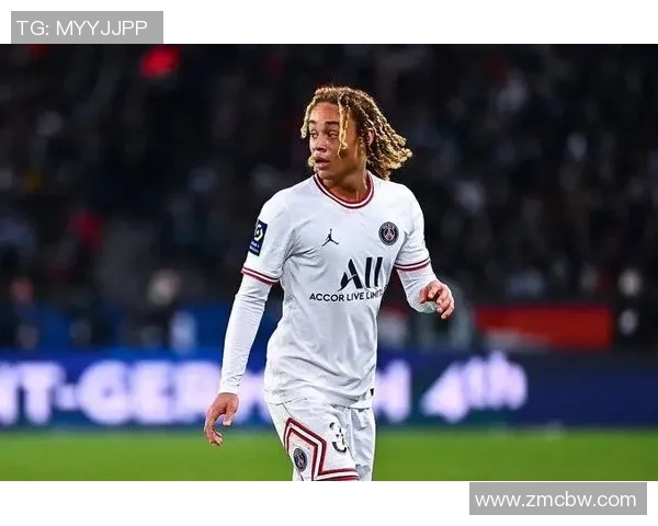 卡哈维·西蒙斯:从天才少年到足坛新星的崛起之路 卡哈维·西蒙斯:从天才少年到足坛新星的崛起之路