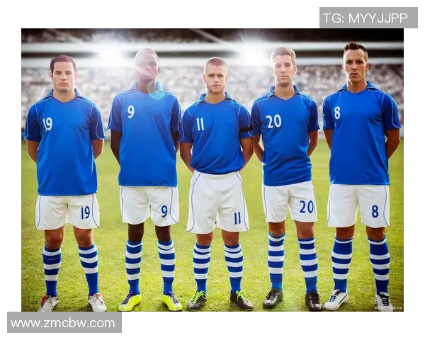 荷兰足球球星大本闪耀绿茵场谱写无与伦比的传奇篇章